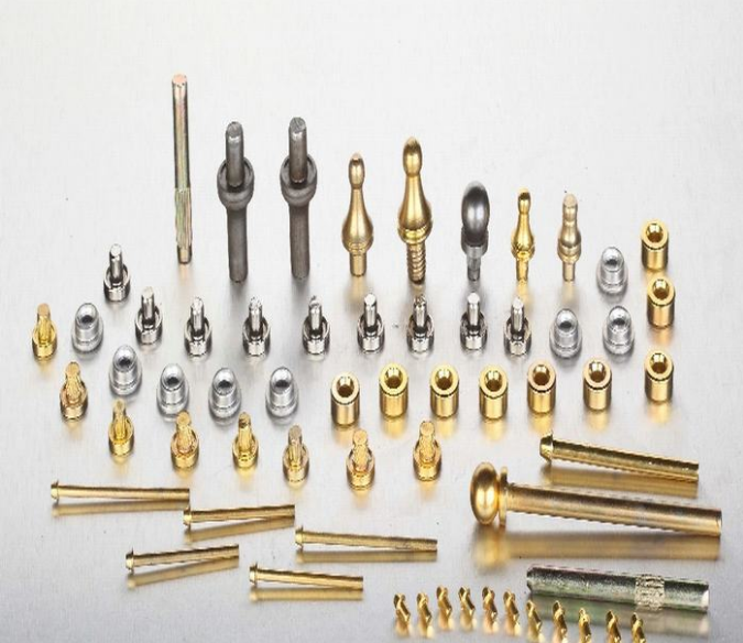 鉚接機(jī)非標(biāo)自動化設(shè)備的結(jié)構(gòu)、工作原理及用途